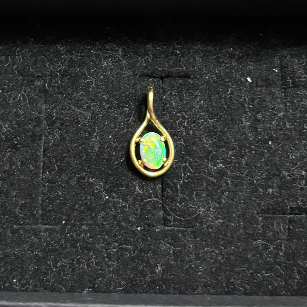 14k Gold Opal Pendant *please read description* - Picture 1 of 5